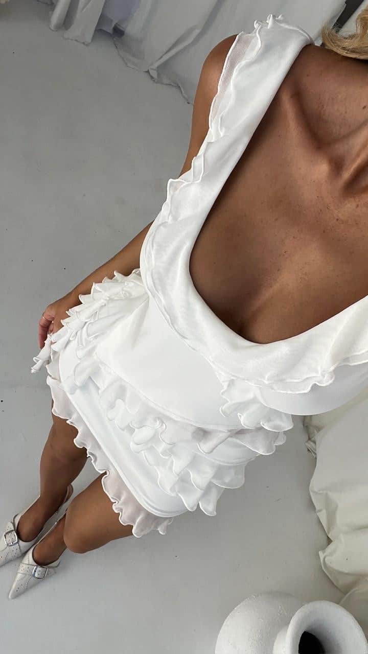 tiger Mistのインスタグラム：「Our most-loved Stormi Top + Skirt is now on SALE! 🤍 Tap to shop 30% OFF! 🏃‍♀️」