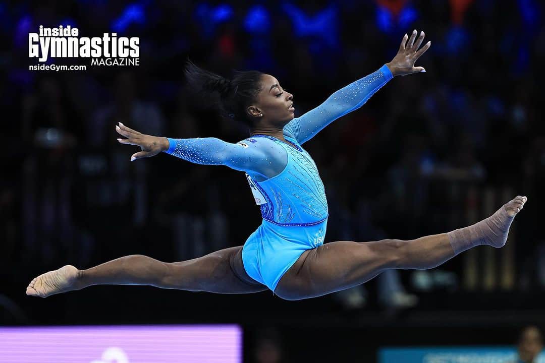 Inside Gymnasticsさんのインスタグラム写真 - (Inside GymnasticsInstagram)「Is Simone Biles’ artistry at an all-time high? We believe it is! Sound off in the comments!   #gymnastics #simonebiles」10月25日 7時41分 - insidegym