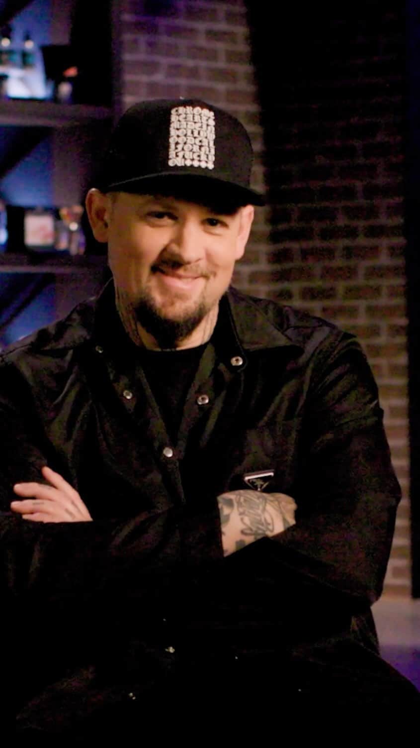 ジョエル・マッデンのインスタグラム：「We’re here for the tattoos and cool people ❤️‍🔥」