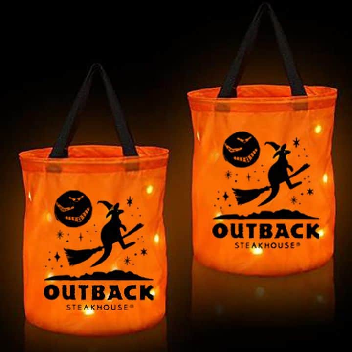 Outback Steakhouseのインスタグラム：「GIVEAWAY! 🚨 Follow the steps below for a chance at getting exclusive #BloominBooBuckets for your little trick-or-treater 👻🧟🧛👸🎃. ​  ✔️ Like this post ​ ✔️Complete form link in bio ✔️Comment DONE below once complete​  Giveaway ends Thursday, 10/26/23 at 11:59pm EST while supplies last. Outback Steakhouse trick-or-treat bags will be given away on a first come, first serve basis based on completion of entry. Limited to 5 bags per entry. Available to residents in the US only. Void where prohibited by law. ​ -----------------------------------​ This is the ONLY page for Outback Steakhouse. We will never contact you from a different account or ask for sensitive information. This promotion is in no way sponsored, endorsed or administered by, or associated with, Instagram.」