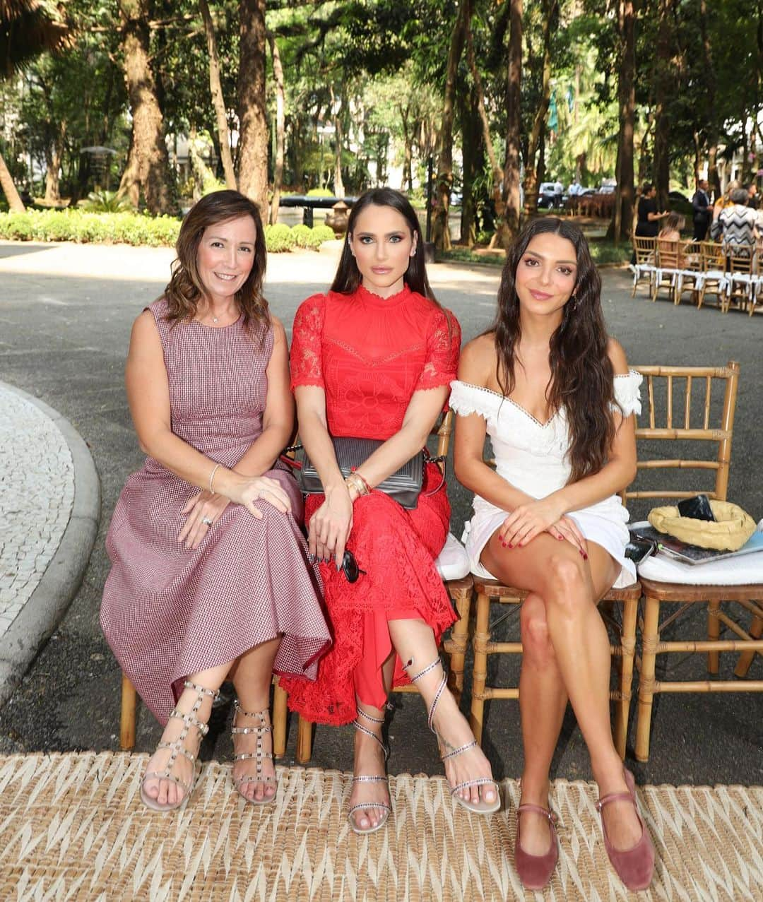 Wanda Grandiさんのインスタグラム写真 - (Wanda GrandiInstagram)「Marthinha ♥️ Nossa artista tão talentosa que traz a essência do Nordeste para a moda. Desfile incrivelmente lindo ao lado de pessoas especiais!」10月25日 8時14分 - wangrandi