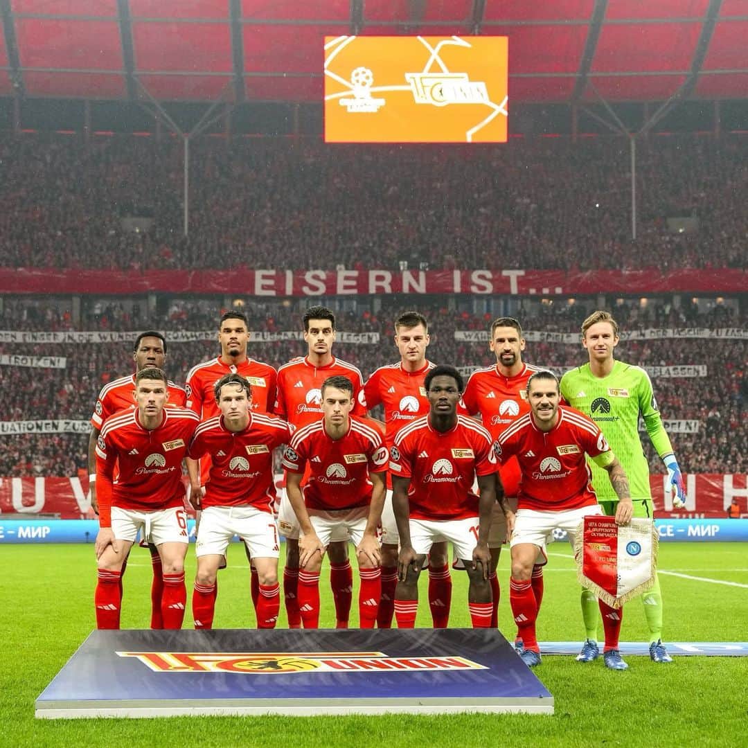 ロビン・クノッヘのインスタグラム：「Wir kämpfen gemeinsam weiter❗️💪🏼🔴⚪️ #RK31 #EinTeam #Union @championsleague」