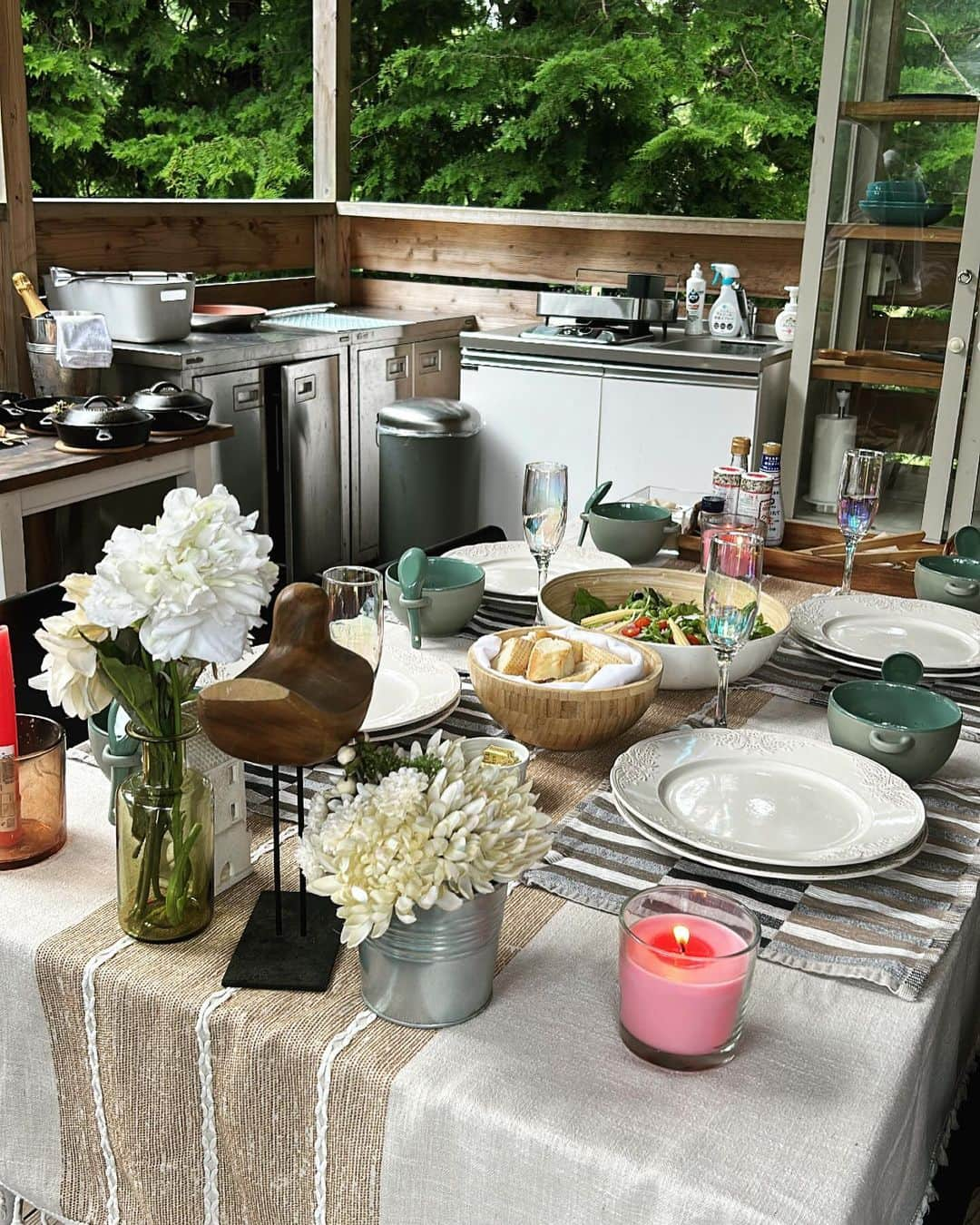 相楽伊織さんのインスタグラム写真 - (相楽伊織Instagram)「🏕️🦋 カレンダー撮影でグランピングに行ってきました！ お洒落なキャンプ場で楽しかった☺️  そしてカレンダー発売記念のお渡し会を開催します🤍 11月26日(日)に渋谷で16時開始予定です！ 5年ぶりのイベントです🥹是非会いに来てほしいですっ！ 皆さんとお会いできるのを楽しみにしています❣️  #お渡し会 #相楽伊織 #2024カレンダー」10月25日 8時40分 - _iorisagara264_