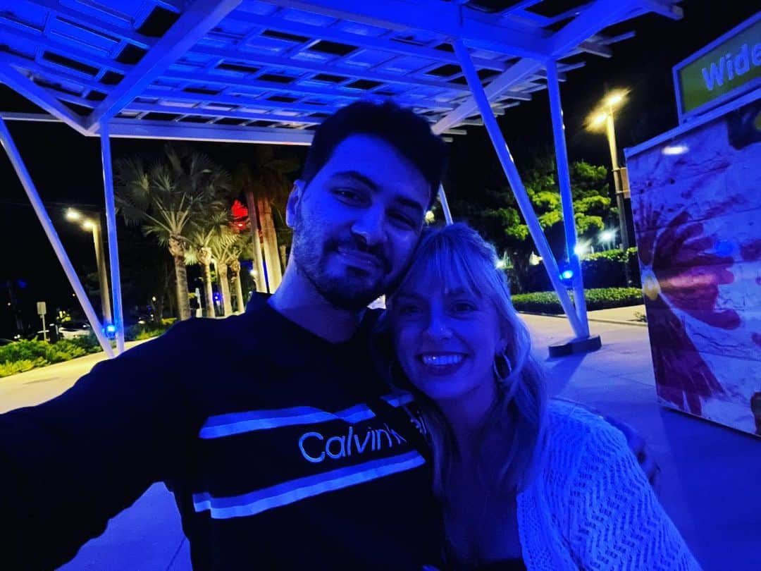 ケイディー・デニーのインスタグラム：「More fun times with my love!!! ❤️ I love you honey your the brightest light in my life then all the lights in @downtown_stpete 🤩🌟⭐️💫✨😘」