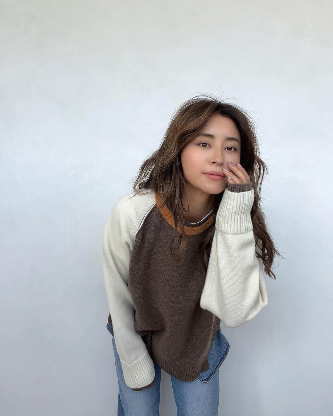 山中美智子のインスタグラム：「いやー冷えてきた🍂 朝寒いね☕️  皆さんも暖かくして、体調にきをつけて下さいね✨✨✨」