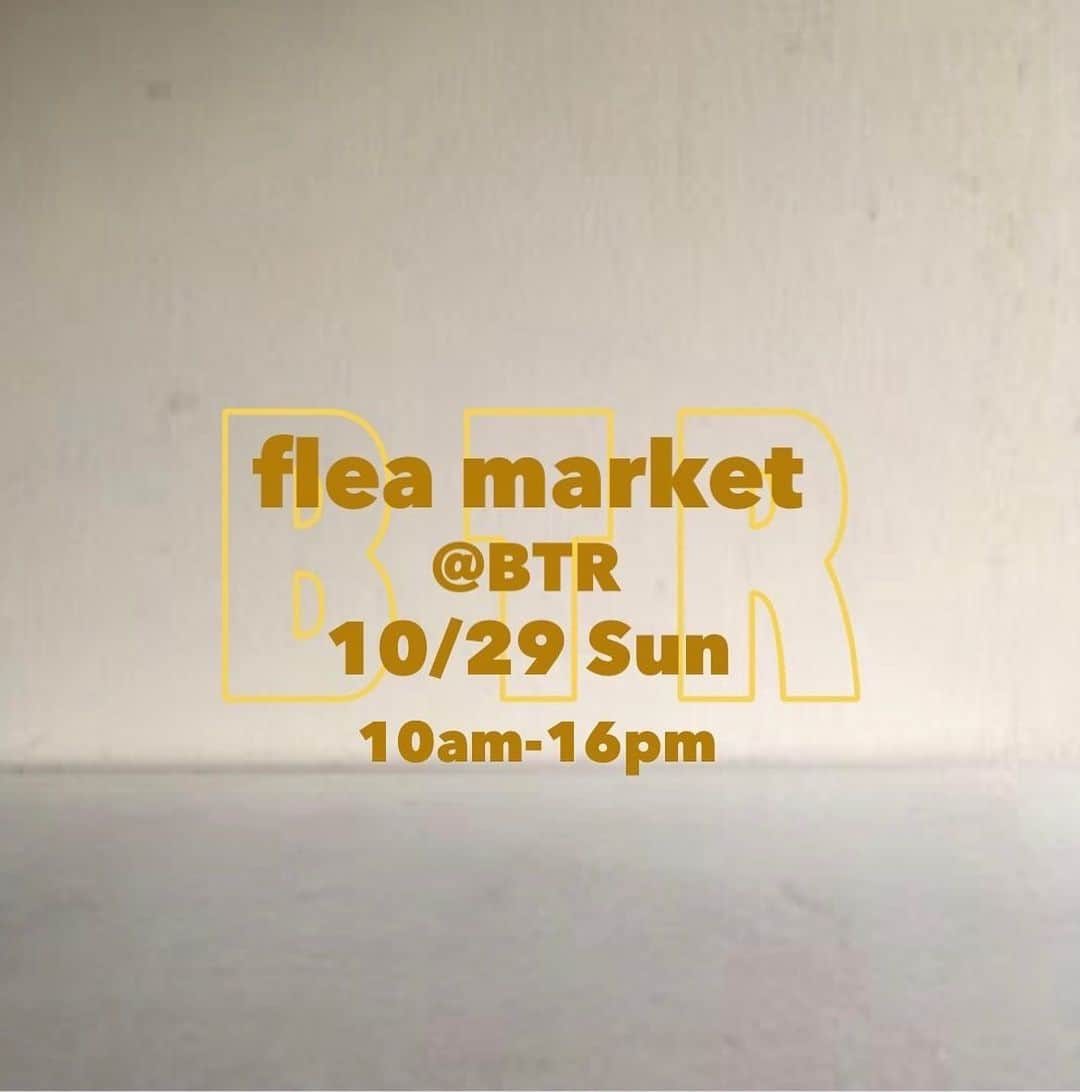 長田 佳子のインスタグラム：「<BTR Flea Market> Charity for Ukraine🇺🇦&children  恒例のBTR チャリティーフリーマーケットに参加させていただきます！  日時: 10/29 Sun 10am-16pm  この度もウクライナ🇺🇦と目黒区の児童養護施設若葉寮へのチャリティーフリーマーケットとなります。  午前中は事前予約の方のみのご入店となりますが12pm以降はご予約なしでご入店頂けます。  当日は下記の美味しいお楽しみも😋  ⚪︎チオベン <  @b_t_r_online  より事前予約可能>  ⚪︎月とピエロ < @b_t_r_online  より要事前予約> 　＊sold out 　 ⚪︎White Monday  <当日BTR店頭にて販売>  Flea Market 参加メンバー  ⚪︎岡尾美代子  @miyokookao  ⚪︎注連野昌代toujours @shimeno_masayo  ⚪︎長田佳子 @foodremedies.caco  ⚪︎thumb and cakes @thumb_and_cakes  ⚪︎小梅 BTR @koume_b_t_r   お気に入りが見つかりますように。 皆さまぜひご来店下さい。」