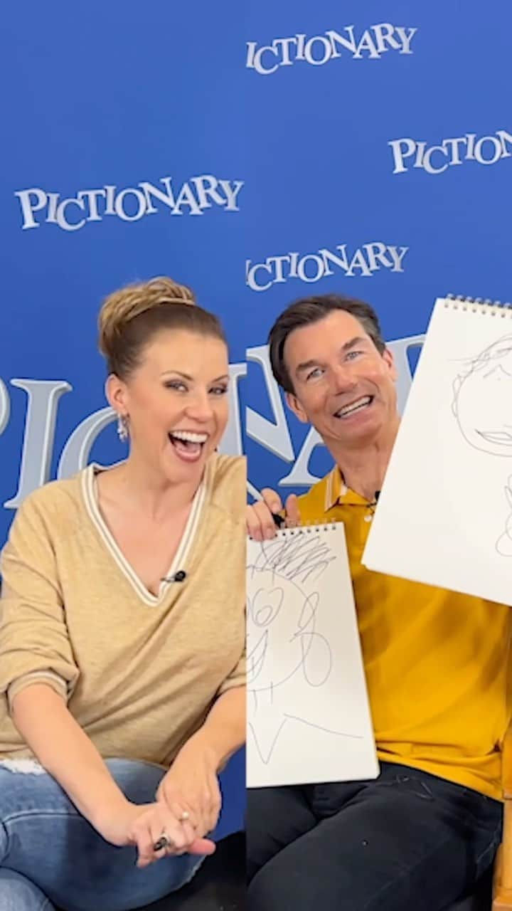 ジョディ・スウィーティンのインスタグラム：「Noses can be fixed, right? 😳 We challenged #JodieSweetin and #JerryOConnell to draw each other’s portraits... 👀 What could go wrong? 🫣 #Pictionary」