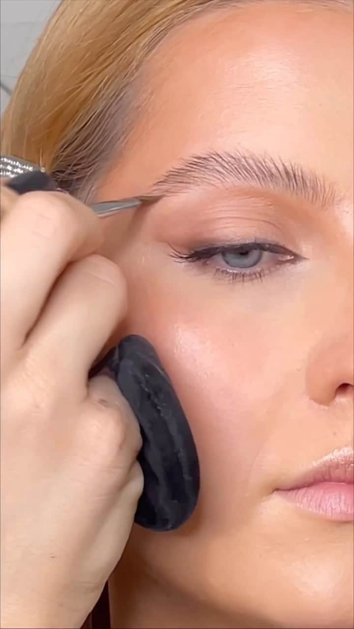 Anastasia Beverly Hillsのインスタグラム