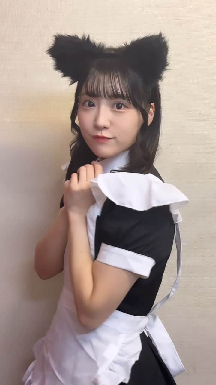 藤田みゆのインスタグラム：「. おはよう🐈‍⬛♡」