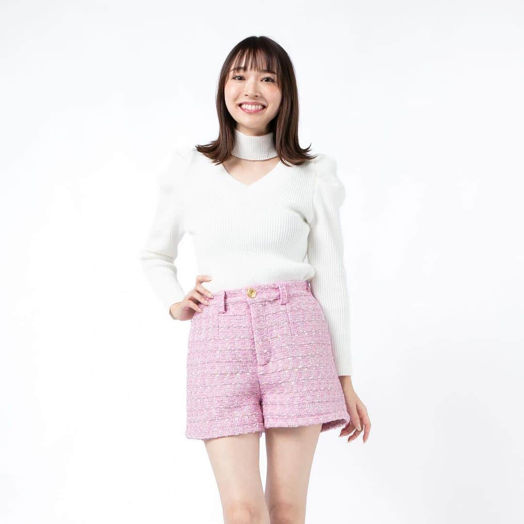 Select Shop MIRROR9のインスタグラム：「. ✔︎Angel knit¥13,200(tax in) ✔︎Candy tweed short pants¥15,950(tax in)  model 161cm S着用  #MIRROR9 #ミラーナイン」