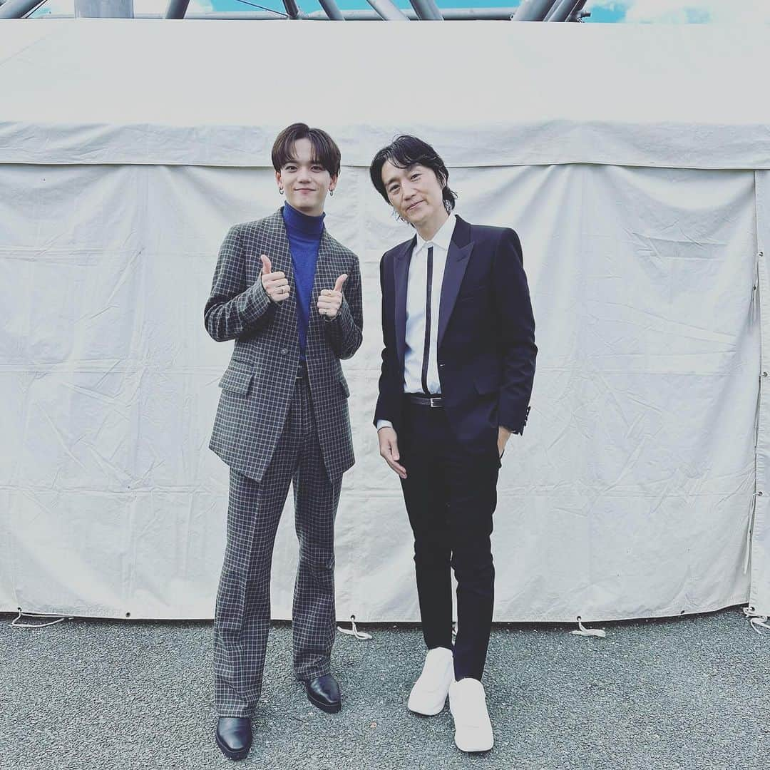 落合健太郎さんのインスタグラム写真 - (落合健太郎Instagram)「中島颯太くんをゲストに迎えての 公開収録。 颯太くんとは初めましてだったのですが、 とても雰囲気の良い、明るく、 色んな気配りが出来る素敵な方でした。 番組を聞いていても彼の人柄が 滲み出ていて、周りにいる人達も 笑顔になってしまう、そんな 魅力的な人でした。  今夜、10/25(水) ROCK KIDS 802で公開収録の 模様をオンエアしますので、 ぜひ聞いてください。  #fantastics  #中島颯太  #fm802  #rk802」10月25日 11時16分 - dj_ochiken1117