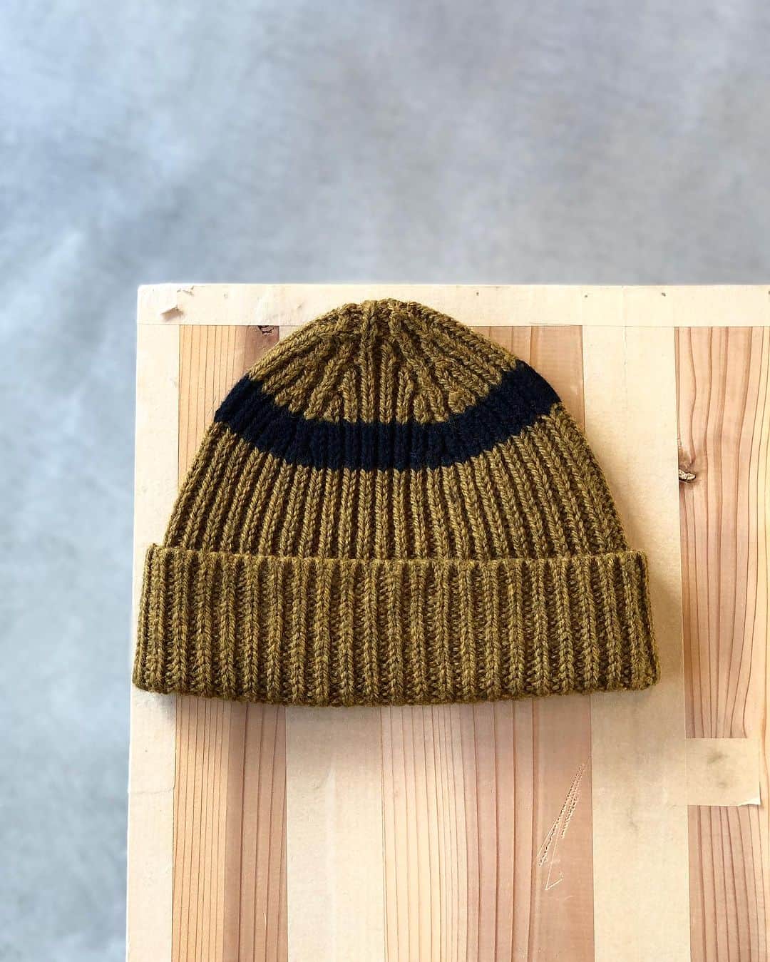のインスタグラム：「. MHL./2COLOUR BEANIE . . . @nollyandthenatures . #tottori #鳥取県 #鳥取市 #川端 . #MHL #MargaretHowell」