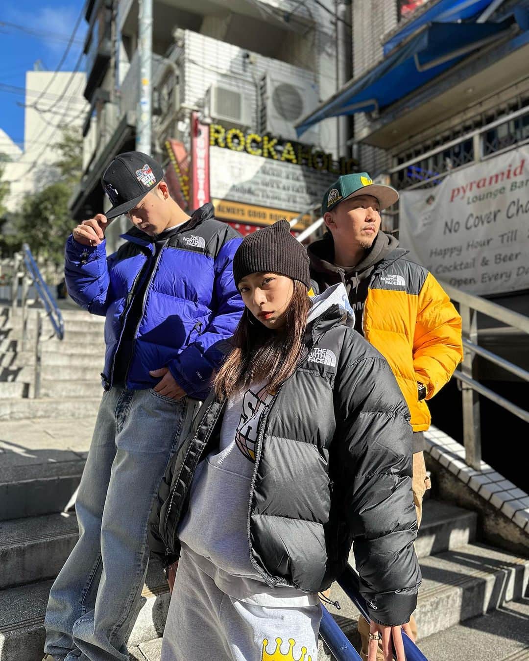 GROW AROUNDのインスタグラム：「#growaroundnewarrivals   THE NORTH FACE 1996 RETRO NUPTSE JACKET  いつの時代も愛されるヌプシジャケット。 大人気のアイテムが今年も定番のBLACKを筆頭にカラー豊富に登場🔥  GROW AROUNDで揃えているヌプシジャケットは日本にはない"海外流通"のものなので他にはないカラーが多く存在しております。  すでに一つ持っている方も今年ならではのカラーバリエーションになっておりますので、要チェックです☑️   明日11月24日より全店にて販売開始⚡️ 渋谷店・オンライン 12:00~ 横浜ビブレ店11:30〜 お台場ダイバーシティ店 11:00~ お台場アクアシティ店11:00~ 町田東急ツインズ店 10:00〜  #thenorthface  #nuptse」