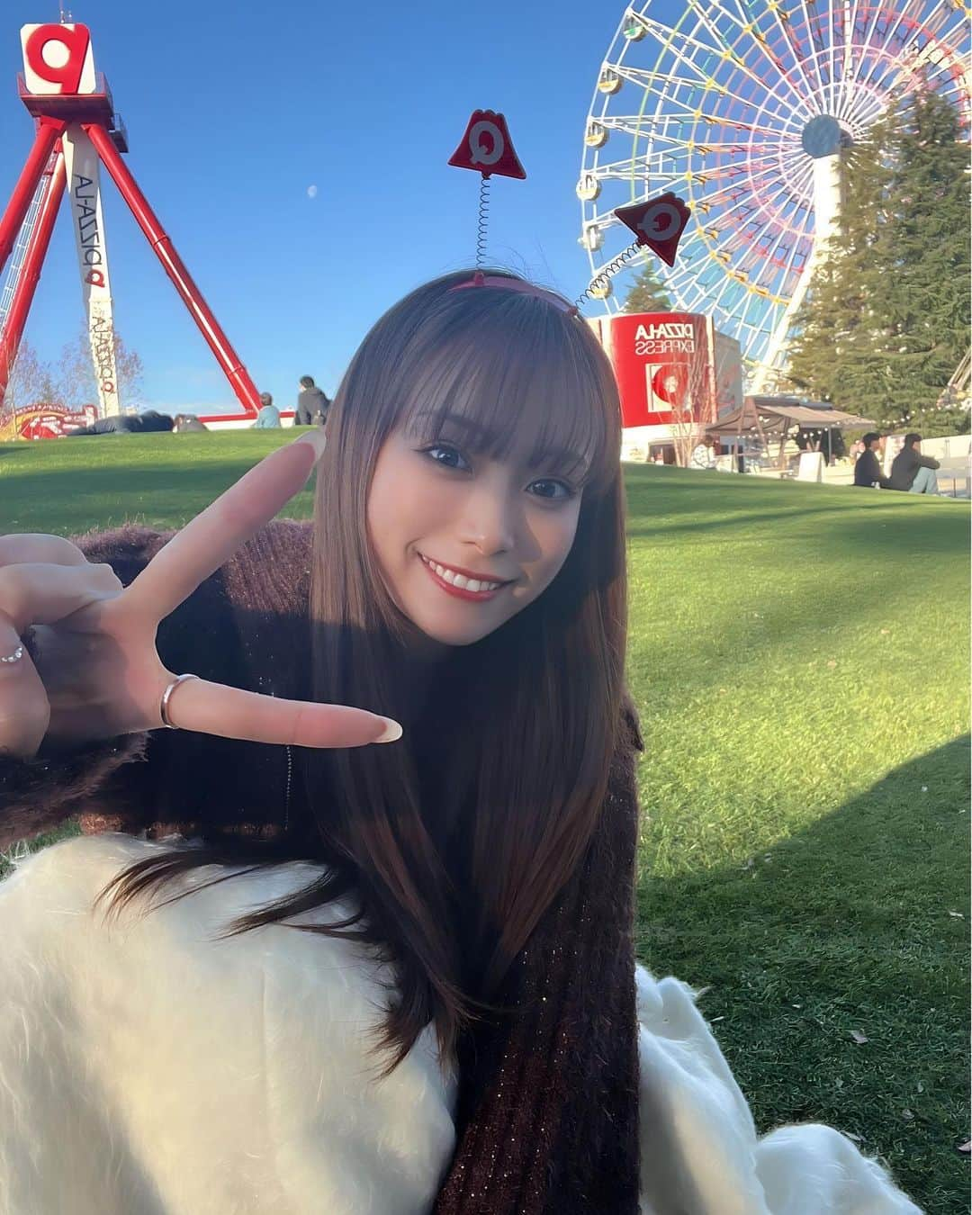 岡島彩花さんのインスタグラム写真 - (岡島彩花Instagram)「人生初の富士急ハイランド🎢❤️  絶叫本当に嫌いすぎて富士急避けてきたけど 今日無理やり乗ったら楽しかった〜😂  多分ジェットコースター克服できた😚🙌  あんまり時間入れなかったから 次はゆっくり行きたい〜🗻💕  #富士急ハイランド」11月23日 18時26分 - okajima_ayaka