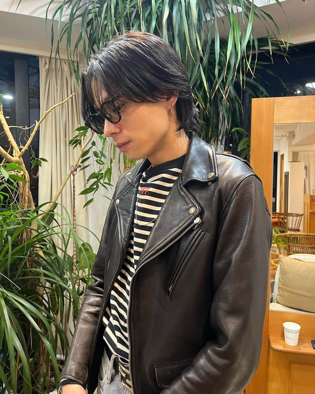 安井一真さんのインスタグラム写真 - (安井一真Instagram)「かなこさんに髪切ってもろたー！ いつもありがとうございます！  @ksyknk」11月23日 18時40分 - natsunoyasui