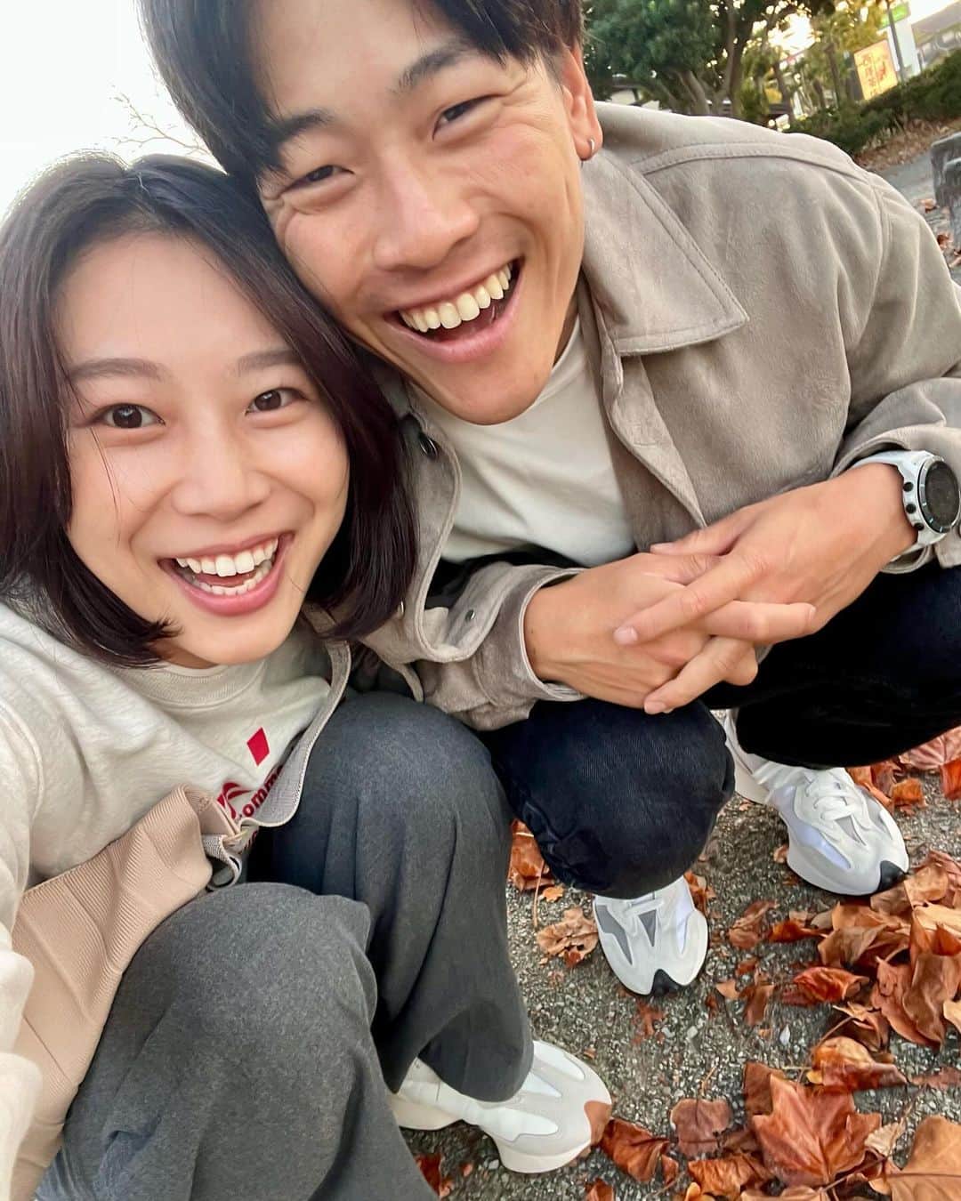 沢田時のインスタグラム：「昨日は結婚記念日でした✨ おじいちゃんおばあちゃんになっても散歩しようね👫 いつもありがとう🫶  #いい夫婦の日  #結婚記念日」