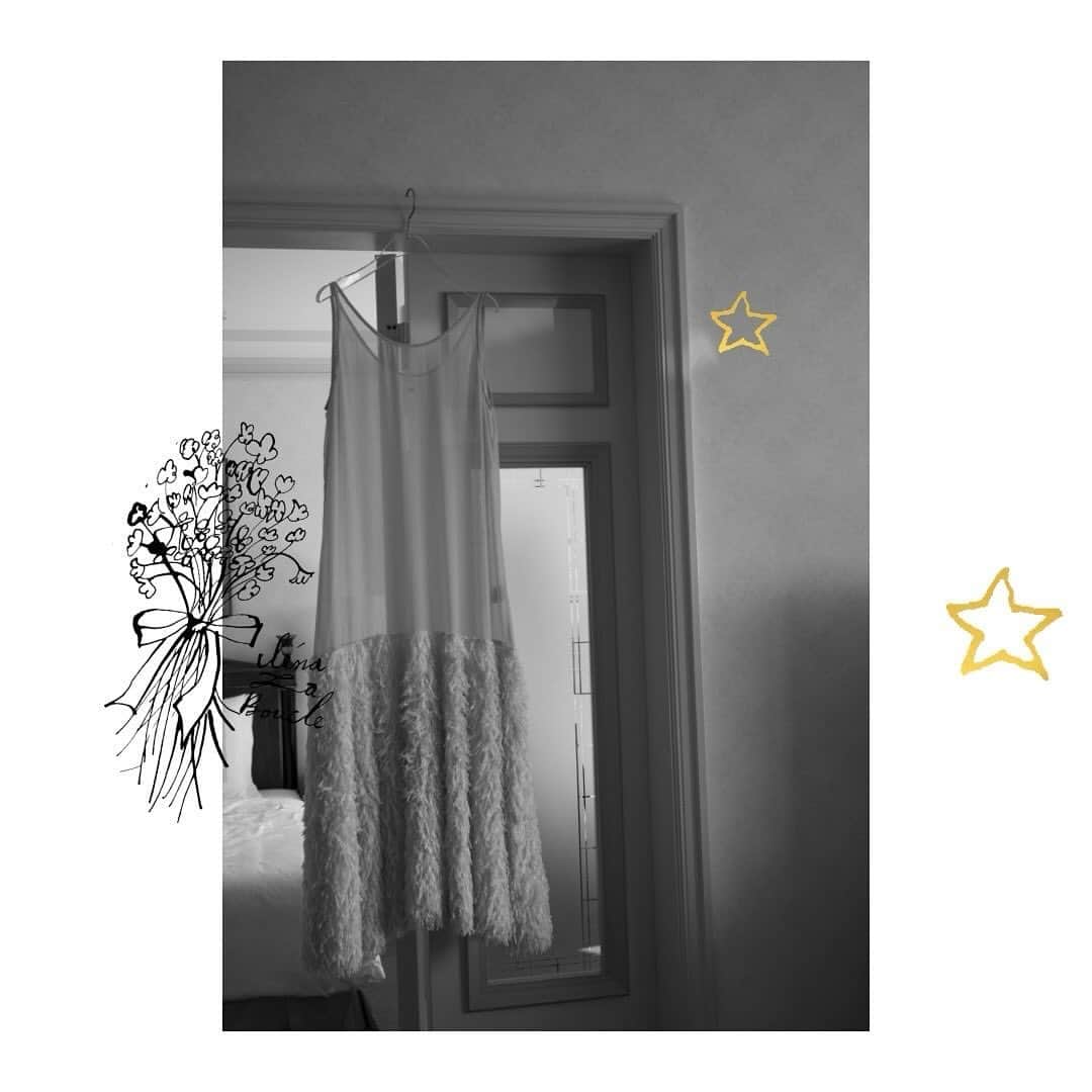 IÉNA LA BOUCLEのインスタグラム：「. ⁡ 市川実和子さんが着る、 冬のIÉNA LA BOUCLE’23 ⁡ －HOLIDAY COLLECTION '23 × Miwako Ichikawa ⁡ ⁡ ⁡ ⁡ model: @miwako_ichikawa_ photographs: @hirokomatsubaraa hair&make-up: @shinyakawamurashinyakawamura illustration: @toranekobonbon flower decoration: @naoten10 ⁡」