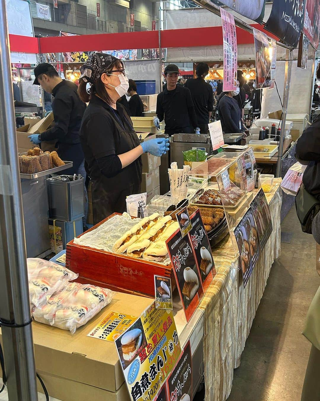 小路晃さんのインスタグラム写真 - (小路晃Instagram)「【北陸ラーメン博】 日本全国まんぷく祭り‼️ ガッツリえびすこ「富山ブラックラーメン」でイベント出店しております🍜 ラーメンで地方創生‼️日本を元気に‼️ 石川県産業展示館4号館にて、 本日より4日間11/23〜11/26 9:00〜17:00(最終入場16:30)」11月23日 10時14分 - shoji74