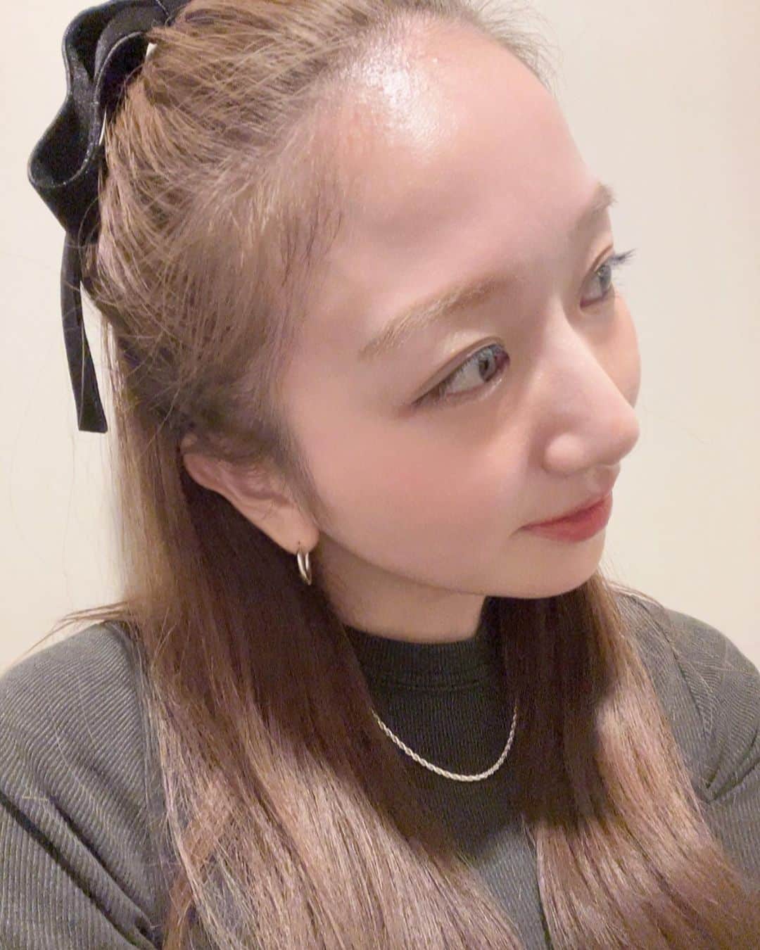 鹿沼憂妃のインスタグラム：「new in @gagan.jewelry  最近まいにちつけてる シンプルだけどｷﾗｯとしてかわいいの♡」