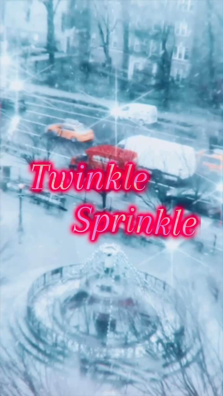 満島真之介のインスタグラム：「＊Omr＊🎄New single🎄 ┏────────┓ 　Twinkle Sprinkle ┗────────┛  素敵なクリスマスになりますように..🎁✨  #Omr #TwinkleSprinkle #満島真之介 #yuqi  #クリスマスソング #クリスマス #christmassongs」