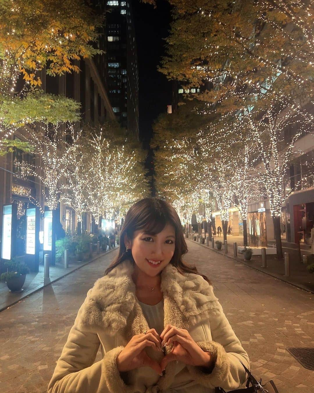 神谷麻美のインスタグラム：「#冬 といえば #illumination 💖🌟💖✨️  💖🌟💖⛄️💖🌟💖✨️」