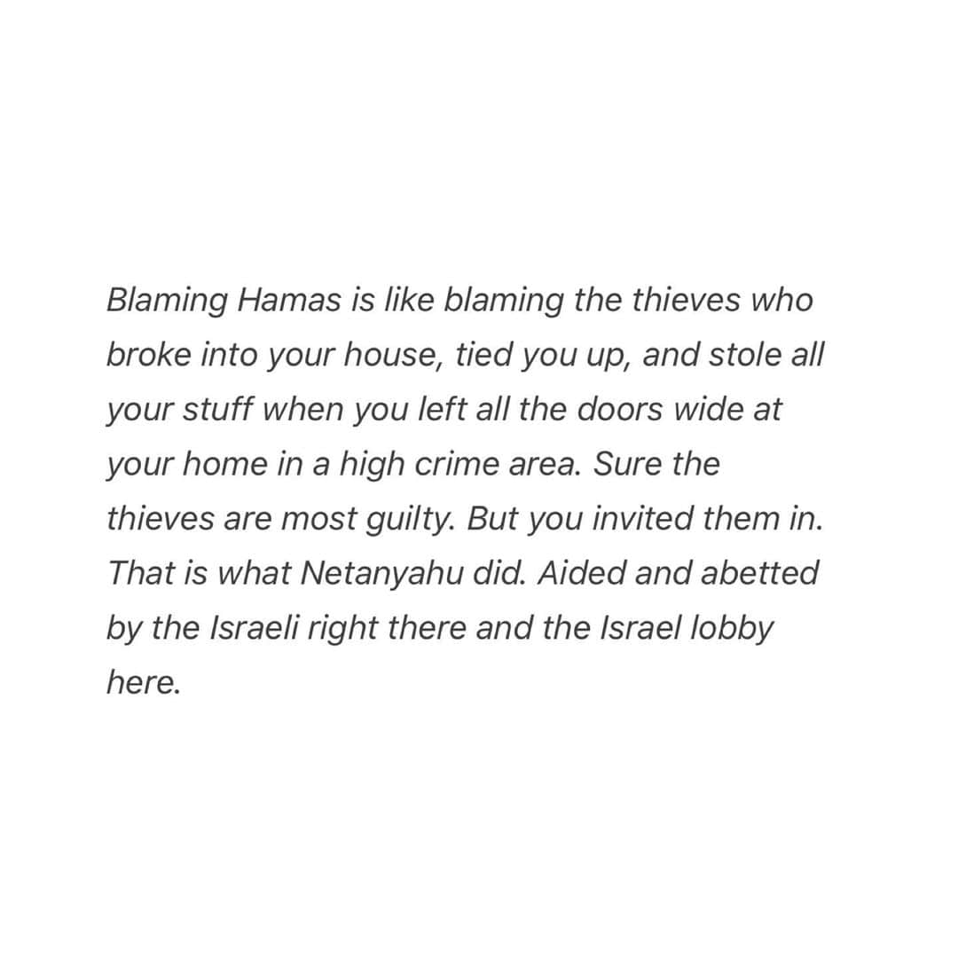 エブロ・ダーデンさんのインスタグラム写真 - (エブロ・ダーデンInstagram)「From MJ Rosenberg on Substack & @haaretz ….. a deeper look into Israelis are looking at Netanyahu and his thugs.」11月23日 10時47分 - oldmanebro