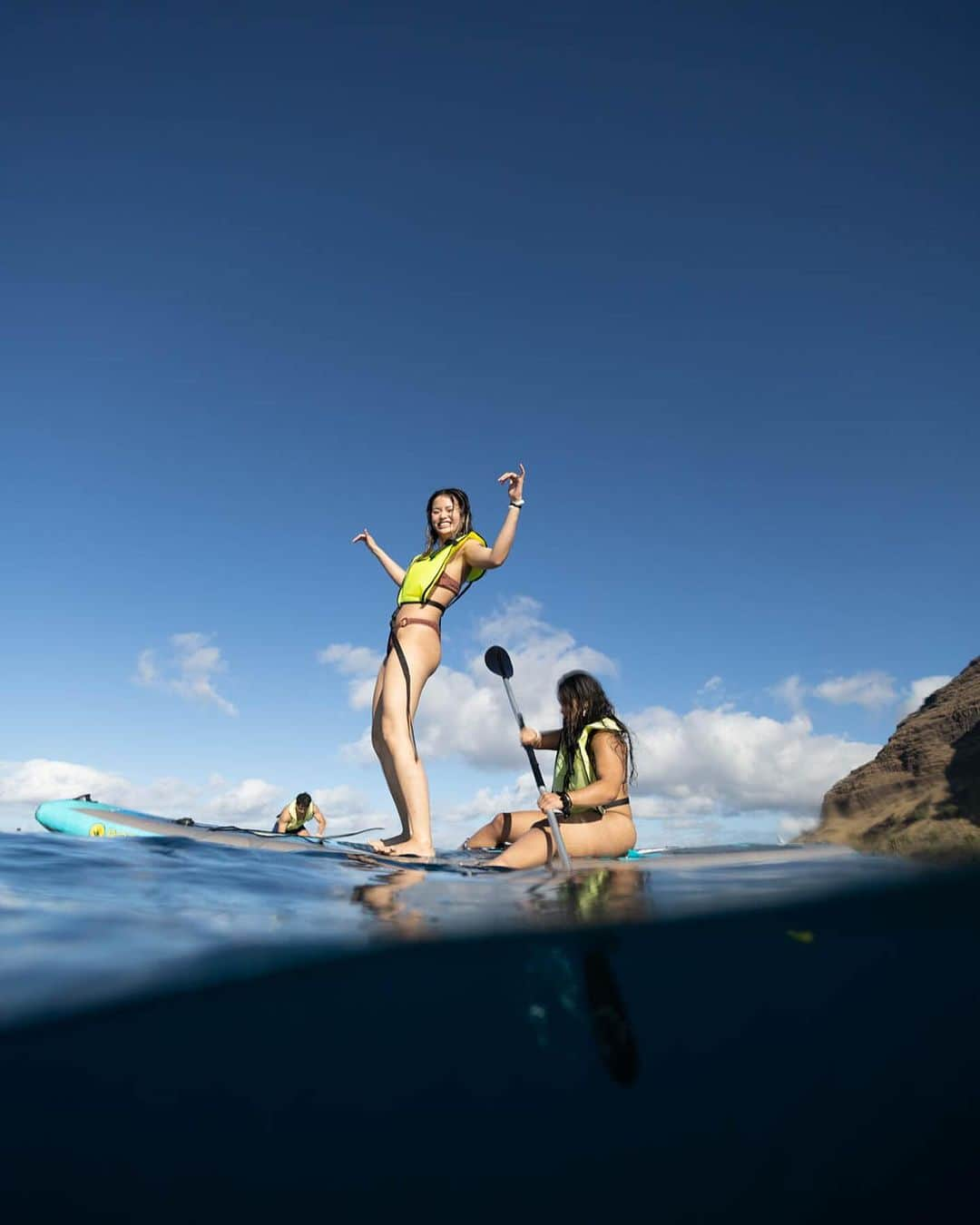 And Youのインスタグラム：「Dive into endless fun with our Dolphin and You tour – a perfect blend of adventure and relaxation! 🐬🌊 Gather family and friends for an unforgettable day of dolphin watching, kayaking, paddle boarding, a thrilling 20ft water slide, snorkeling, and more. Your aquatic adventure awaits! • • • #dolphinsandyou #oahuhawaii #snorkeling #hawaiitrip #dolphinwatching #hawaiiadventures」