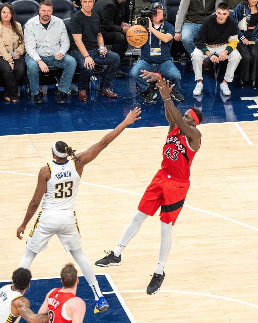 トロント・ラプターズのインスタグラム：「Did someone order a 30 piece? 🔥  @pskills43 : 31 PTS | 9 REB | 2 AST」