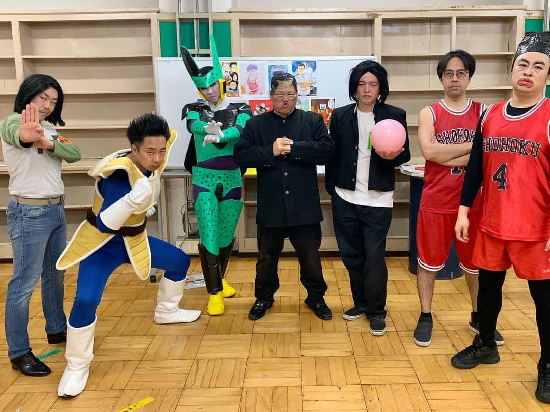 R藤本さんのインスタグラム写真 - (R藤本Instagram)「高宮こと、千葉ドラゴンプレゼン企画 「SD芸人vsDB芸人」 ご視聴ありがとうございました！  安西先生不在の中、 三井、赤木、木暮vsベジータ、セル、17号が激しいぶつかり合いを繰り広げました🏀  試合結果は3-2でDBチームの勝利！ 全国が見えてきたぞ！！  #ドラゴンボール #スラムダンク #はじまざ」11月23日 11時29分 - hajimaza