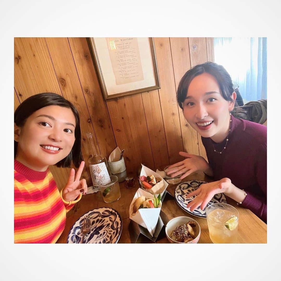 宇賀神メグさんのインスタグラム写真 - (宇賀神メグInstagram)「🥙  . .  先日、テレビ朝日の同期  万里菜ちゃんとランチへ。 ピタパンを食べながら お互いの近況報告をしました。😋  次回も楽しみ〜🍝  . .  #2018年入社 #並木万里菜 アナ」11月23日 12時30分 - ugajin_megu