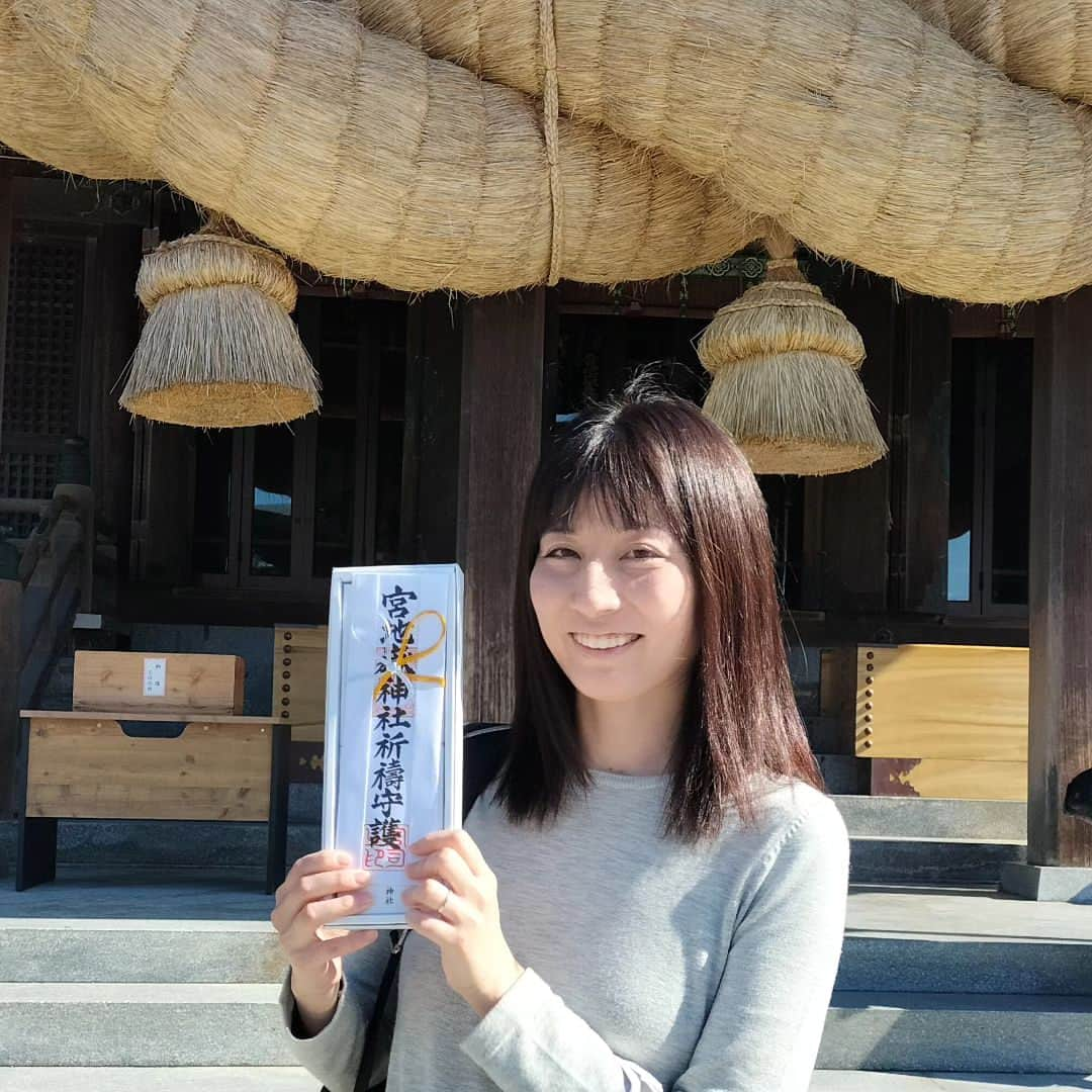 千種ゆり子のインスタグラム：「映画の成功祈願をしてきました！ . . . #宮地嶽神社  #わたしかもしれない  #映画  #プロデューサー」