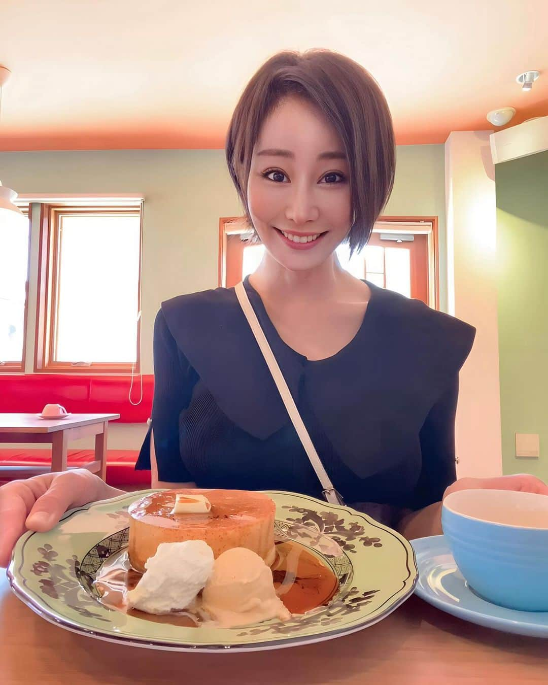 明里ともかさんのインスタグラム写真 - (明里ともかInstagram)「最近のマイブームはパンケーキ🥞です。」11月23日 12時45分 - akaritomoka2016