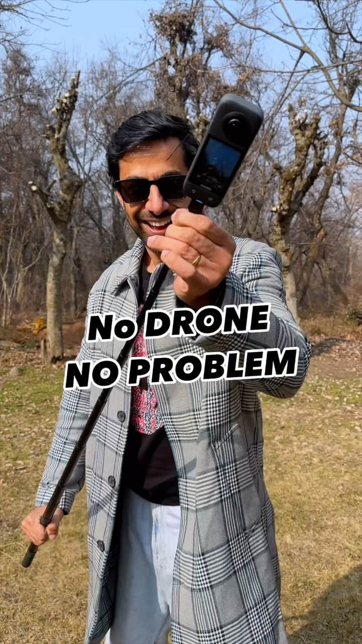 Praveen Bhatのインスタグラム：「No drone no problem 😉 stunning fake drone shots with my 360 camera ❤️ @praveenbhat  . . #praveenbhat #fakedroneshot #droneshoot #360camera」