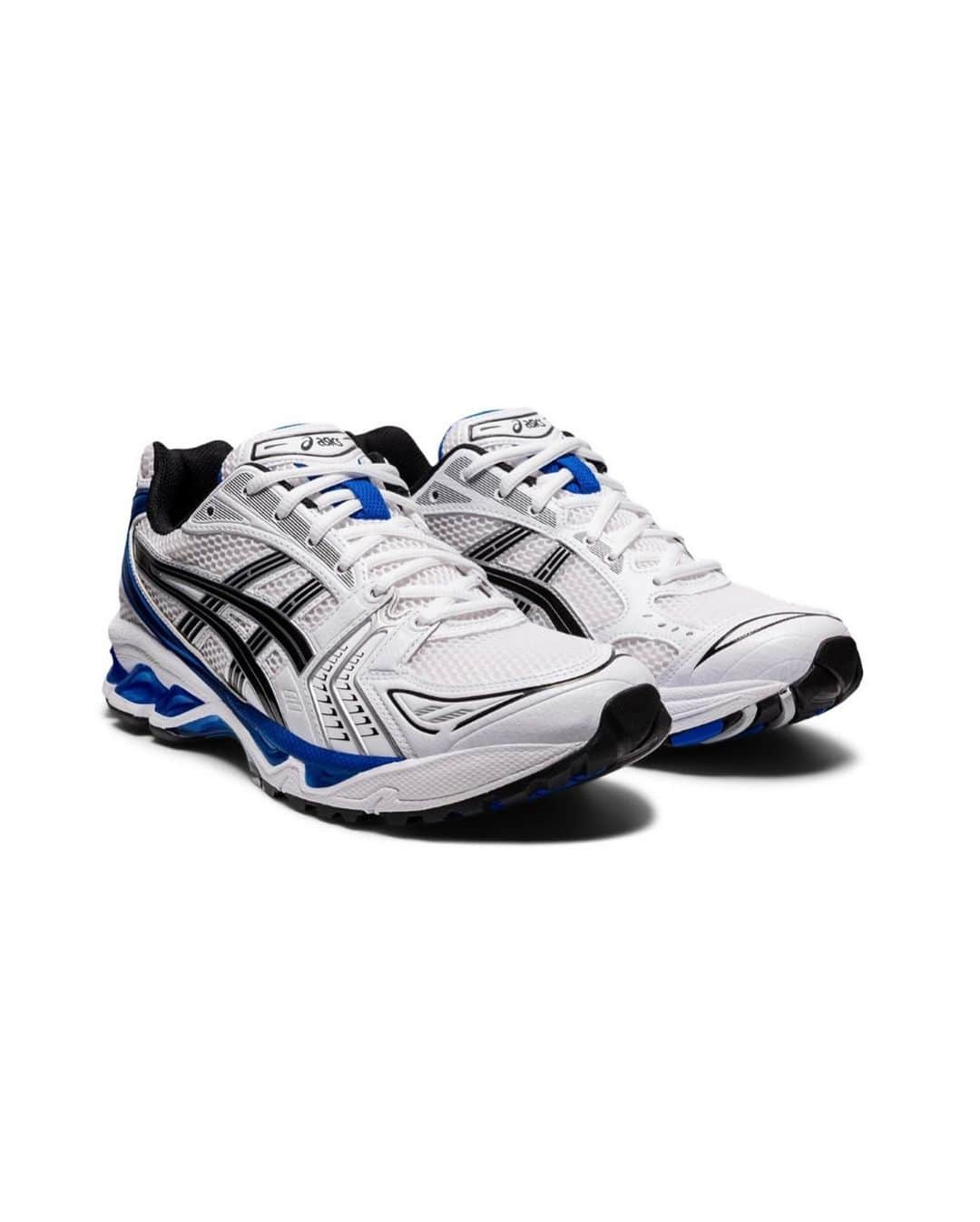 UNITED ARROWS & SONSさんのインスタグラム写真 - (UNITED ARROWS & SONSInstagram)「【 Info 】＜asics＞より「GEL-KAYANO 14」が11月24(金)に発売となります。  2008年にアメリカのランニング専門誌「RUNNER'S WORLD」の「INTERNATIONAL Editor's Choice」賞を受賞した、当時の「GEL-KAYANO 14」をデザインベースとしています。部位に応じて適切な素材を配すことで生まれたボリューム感のあるシルエットなど、2000年代に見られたデザインテイストを取り入れながら、ミッドソールに搭載した衝撃緩衝材機能を持つGELテクノロジーなど、「GEL-KAYANO」シリーズを代表する機能や構造を残しました。また、アッパーの素材とフィット感をタウンユース用にアップデートしています。  GEL-KAYANO 14 ¥19,800-  ■取り扱い店舗：ユナイテッドアローズ&サンズ、オンラインストア  ※お一人様各色1点までご購入いただけます。 ※店舗通販は11月27日(月)より可能です。  #unitedarrowsandsons #unitedarrows」11月23日 12時58分 - unitedarrowsandsons