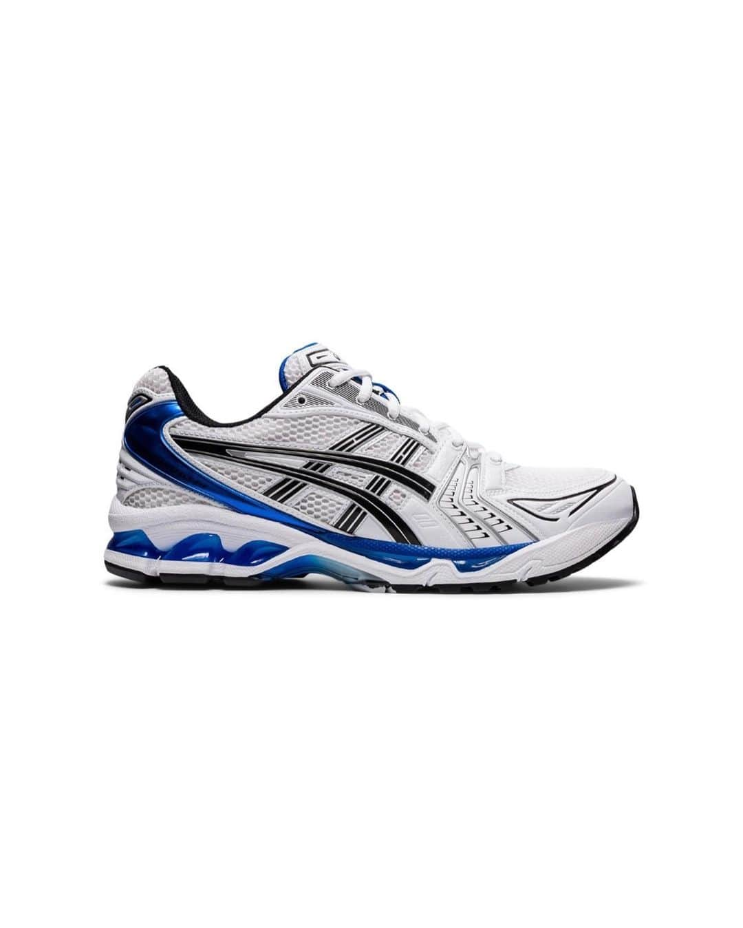 UNITED ARROWS & SONSさんのインスタグラム写真 - (UNITED ARROWS & SONSInstagram)「【 Info 】＜asics＞より「GEL-KAYANO 14」が11月24(金)に発売となります。  2008年にアメリカのランニング専門誌「RUNNER'S WORLD」の「INTERNATIONAL Editor's Choice」賞を受賞した、当時の「GEL-KAYANO 14」をデザインベースとしています。部位に応じて適切な素材を配すことで生まれたボリューム感のあるシルエットなど、2000年代に見られたデザインテイストを取り入れながら、ミッドソールに搭載した衝撃緩衝材機能を持つGELテクノロジーなど、「GEL-KAYANO」シリーズを代表する機能や構造を残しました。また、アッパーの素材とフィット感をタウンユース用にアップデートしています。  GEL-KAYANO 14 ¥19,800-  ■取り扱い店舗：ユナイテッドアローズ&サンズ、オンラインストア  ※お一人様各色1点までご購入いただけます。 ※店舗通販は11月27日(月)より可能です。  #unitedarrowsandsons #unitedarrows」11月23日 12時58分 - unitedarrowsandsons