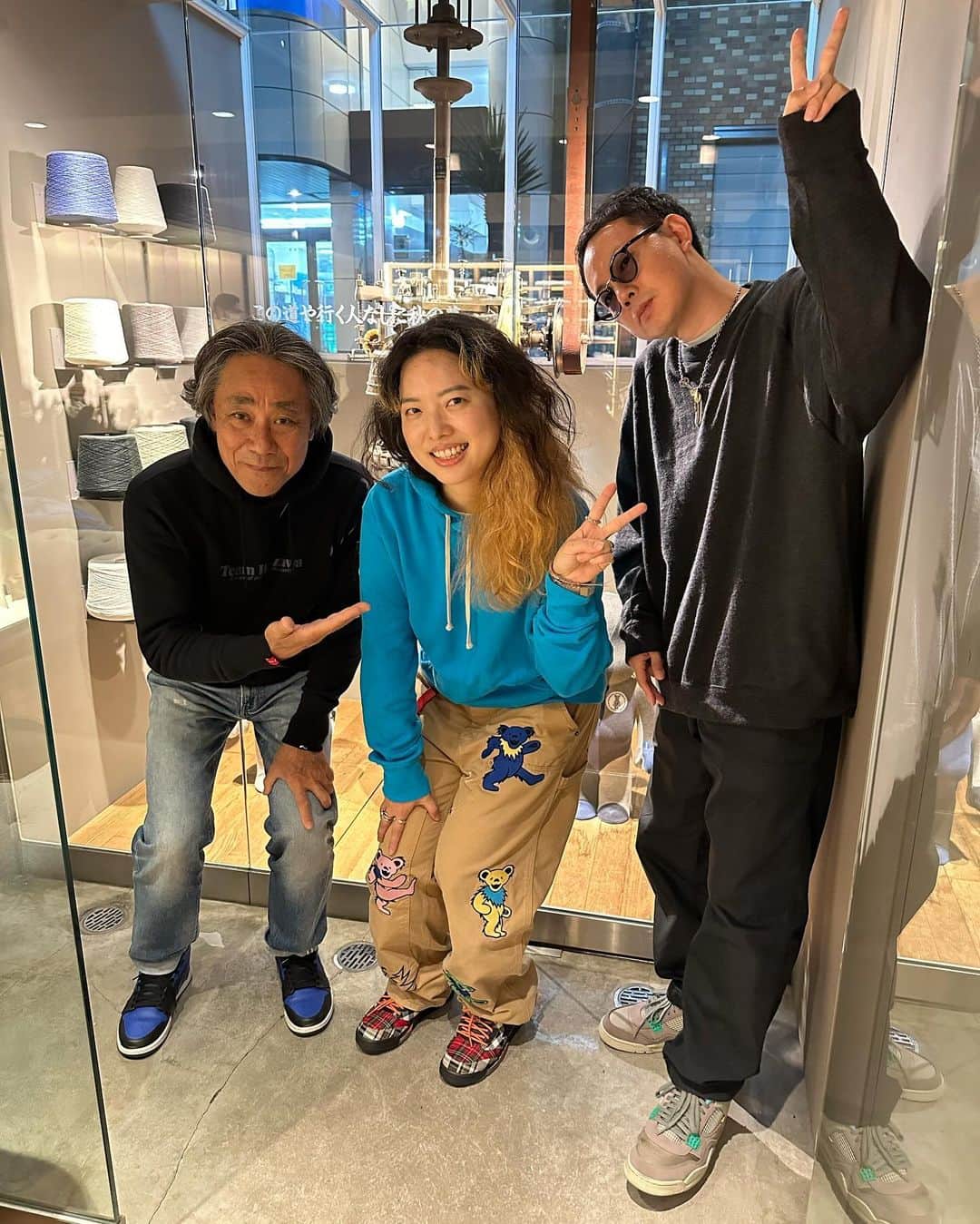 ループウィラーのインスタグラム：「良い時間。 . . #loopwheeler #tsuriami  #tsuriamiki  #tsuriamisweat  #tsuriamifleece  #ループウィラー #吊り編み」