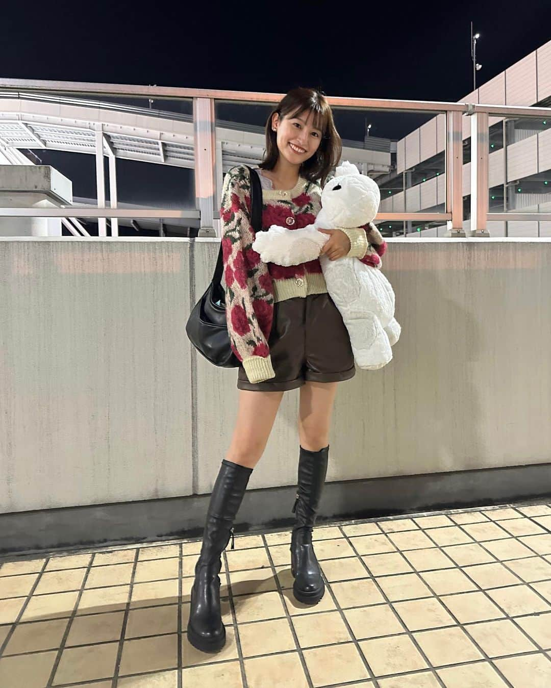 森高愛さんのインスタグラム写真 - (森高愛Instagram)「#森高のお洋服 with ベイちゃん」11月23日 13時41分 - ai_moritaka_official