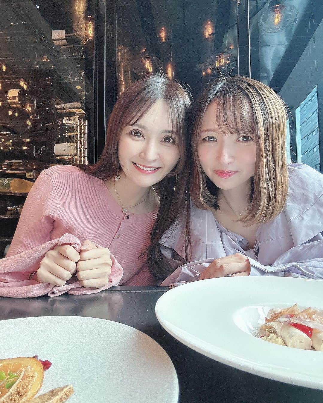 藤後 沙織 とうごさおりさんのインスタグラム写真 - (藤後 沙織 とうごさおりInstagram)「フィードはついついあげそびれる。  こないだのランチ🍽️ 平日ランチは人少なくて快適すぎました♡  一生おしゃべりが止まらない @erik0.24 と👶と。 二児の母ってすごいなぁ🥹✨尊敬の域。  #銀座#銀座ランチ#子連れランチ#銀座子連れランチ #ginza#銀座グルメ#オーストラリア#オーストラリア料理#australia #銀座シックス#銀座シックスランチ#ランチ#東京ランチ#東京ランチ巡り#cafe#ironbark#めっちゃ笑顔」11月23日 13時48分 - saori_togo