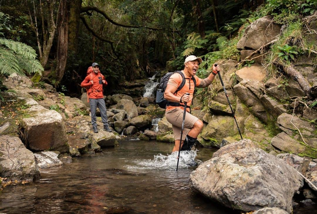 マックパックさんのインスタグラム写真 - (マックパックInstagram)「Tramping: a summary 💧  There's nothing better than starting a tramp and getting wet feet within the first five minutes...right? Even in the warmer months, rivers and streams can still rise rapidly. It's a good time to clue up on river crossings as snowmelt & rain continue to play with flow levels. If you're ever unsure about crossing, don't.   What are you wading for? We've linked an epic @nzmountainsafetycouncil resource on river safety in our bio.」11月23日 15時01分 - macpac