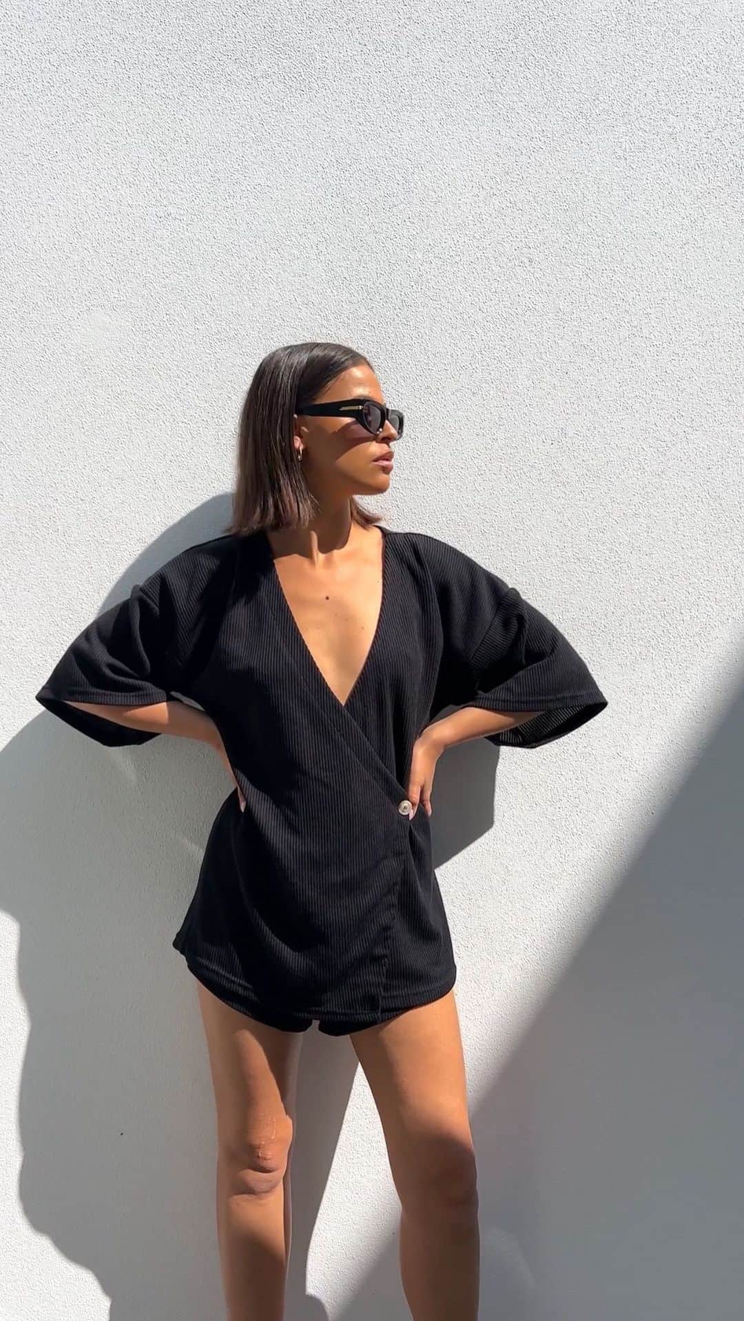 SABO SKIRTのインスタグラム：「New arrival 🖤 Wyatt Set now out in Black #sabo」