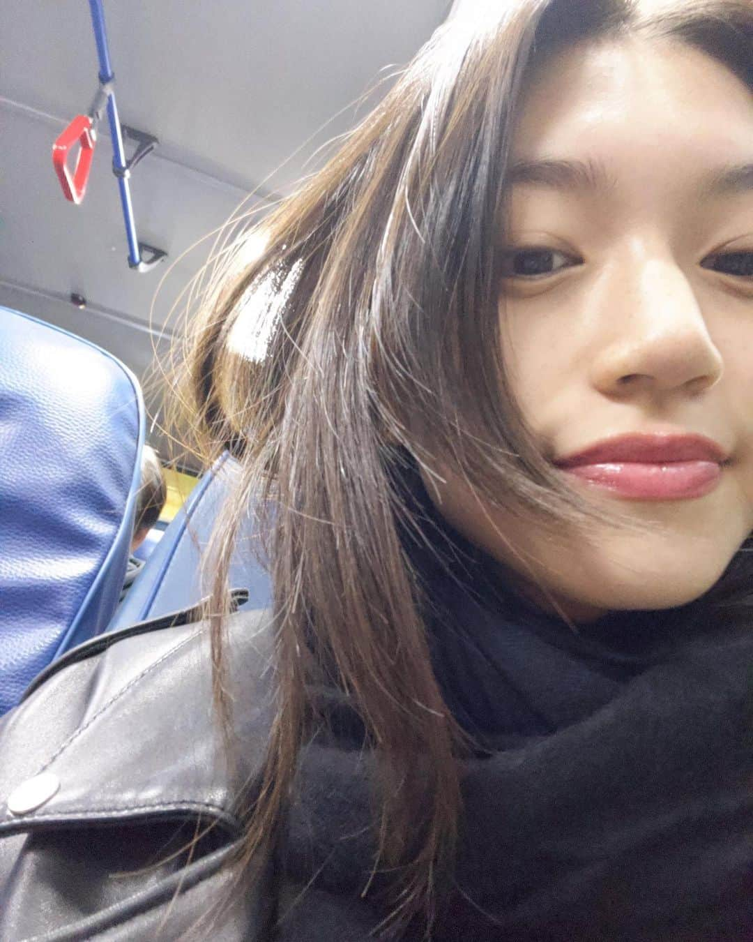 キム・ドヨンさんのインスタグラム写真 - (キム・ドヨンInstagram)「Doyeon Weverse🤍」11月23日 16時02分 - weme.doyeon