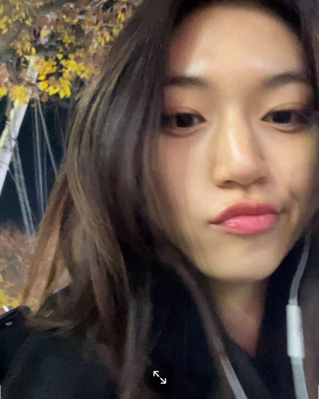 キム・ドヨンのインスタグラム：「Doyeon Weverse🤍」