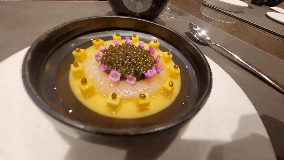 別所哲也のインスタグラム：「白金　CIRPAS」