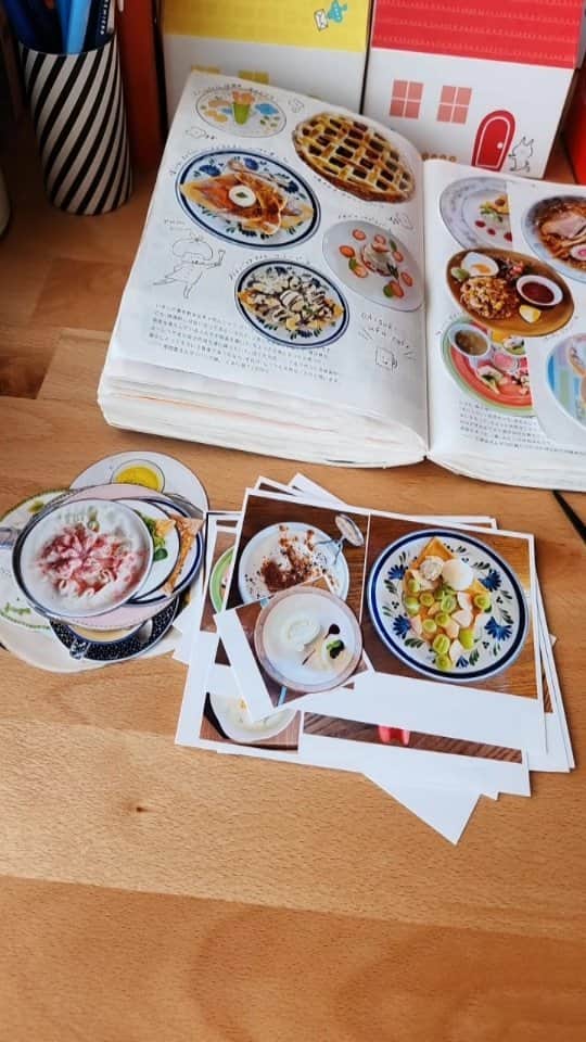 mizutamaのインスタグラム：「11/23 写真を丸く切る✂️  #ほぼ日手帳」