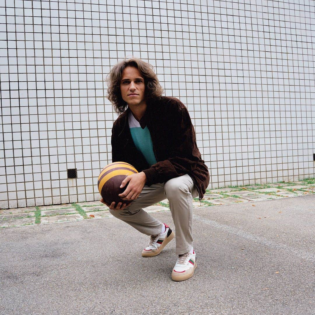 セラフィーニさんのインスタグラム写真 - (セラフィーニInstagram)「Get in the game, bet on quality, bet on Serafini ! 🏀🏀  #madeinitaly #SerafiniShoes #newin #newcollection #firenze #fw23 #italianshoes #menstyle #fashion #sneakers #footwear #italy」11月23日 17時00分 - serafiniofficial