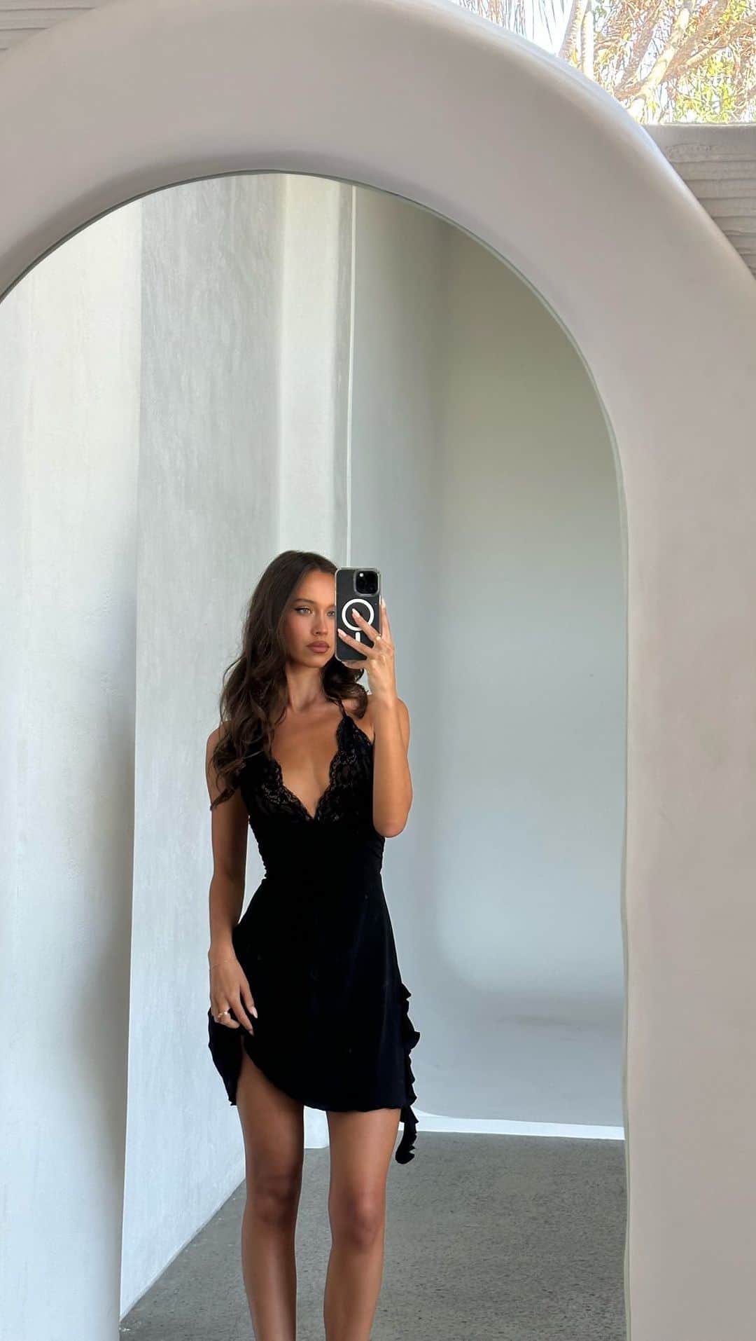 tiger Mistのインスタグラム：「Your fave LBD. 🖤 Take 40% off the Dena Dress.」