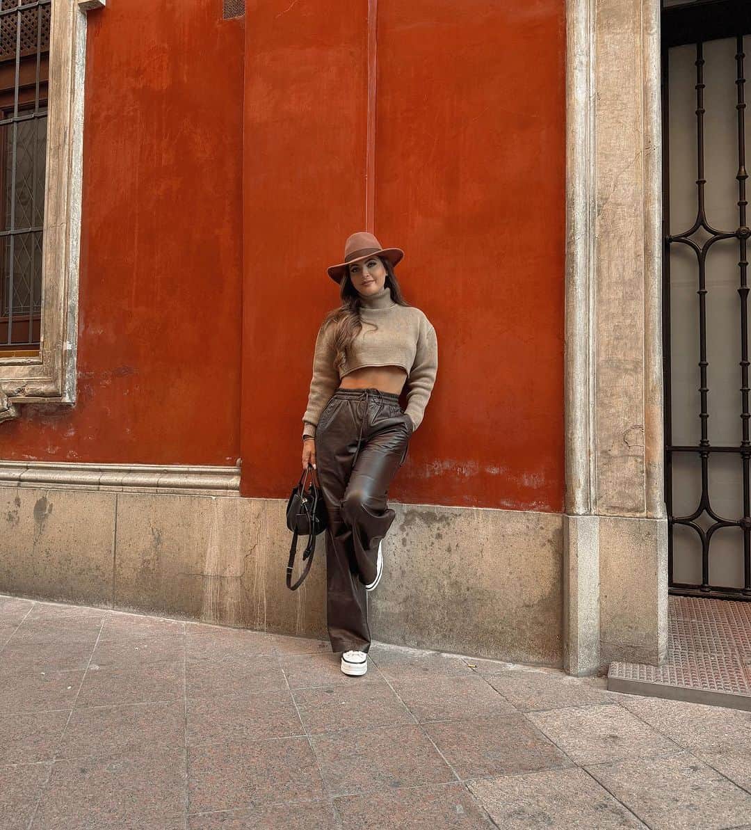 Chiquinquira Delgadoさんのインスタグラム写真 - (Chiquinquira DelgadoInstagram)「Sevilla y sus maravillosos colores, aromas, historia, su arte y su gente tan bonita ✨ #quelindaeressevilla  #hayqueregresar #unasemanapararecordar #sevilla #andalucia 🇪🇸」11月19日 21時33分 - chiqui_delgado