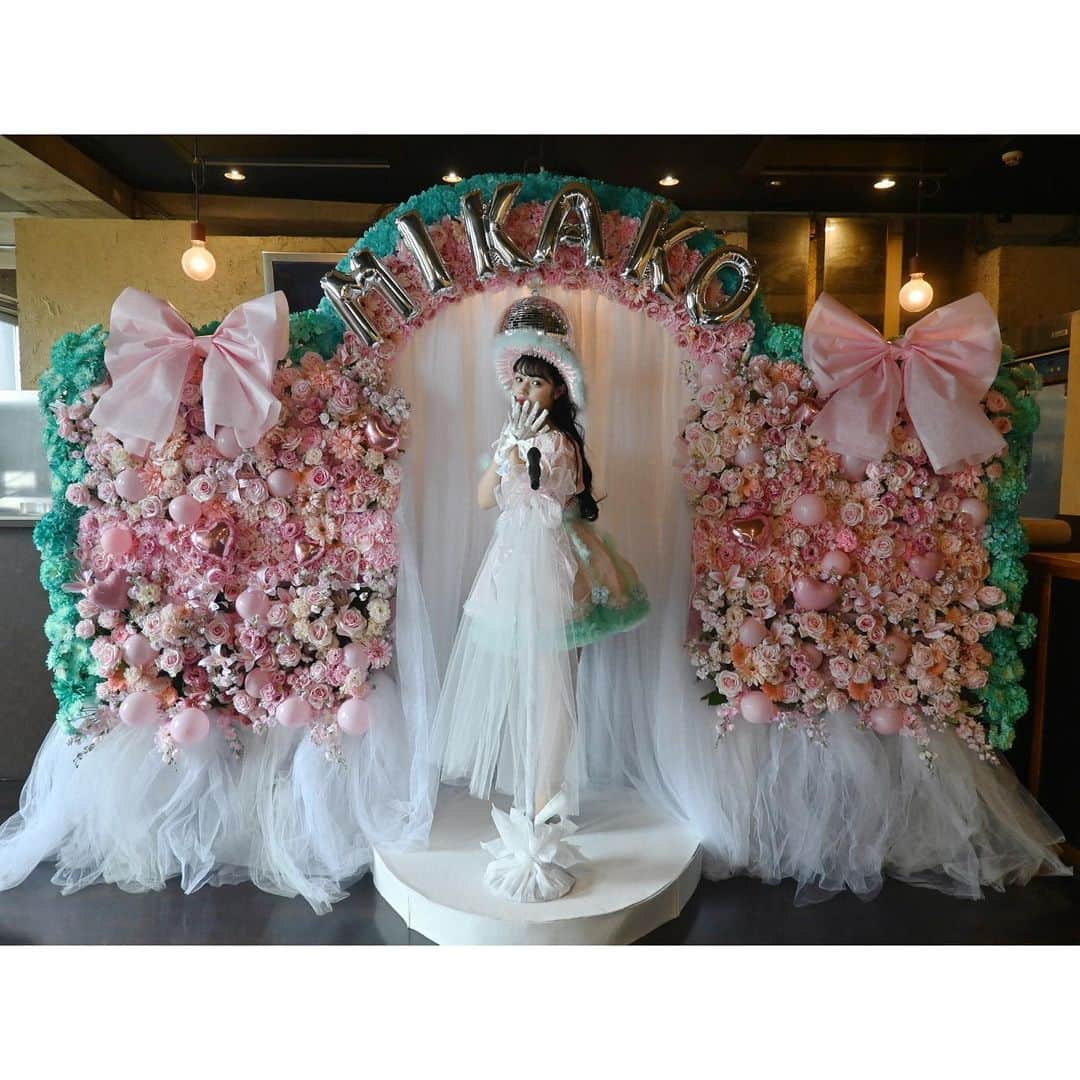 村田実果子さんのインスタグラム写真 - (村田実果子Instagram)「「人生、薔薇色♡」2023.11.18」11月19日 21時34分 - mikaphith