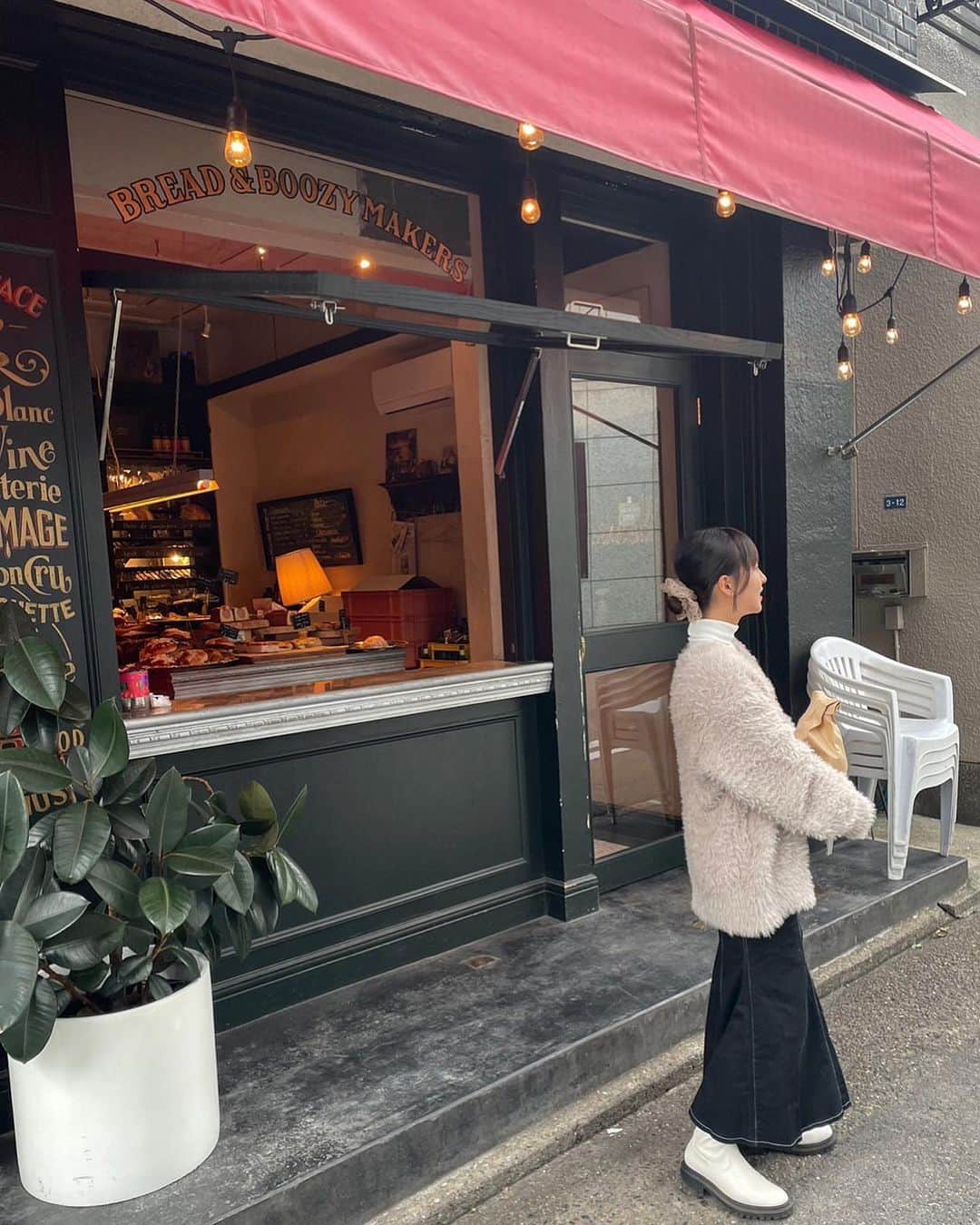 山田菜々美のインスタグラム：「. また行きたいパン屋さん🥨 . 食べたい物食べて ゆっくりした1日でした💛 .」