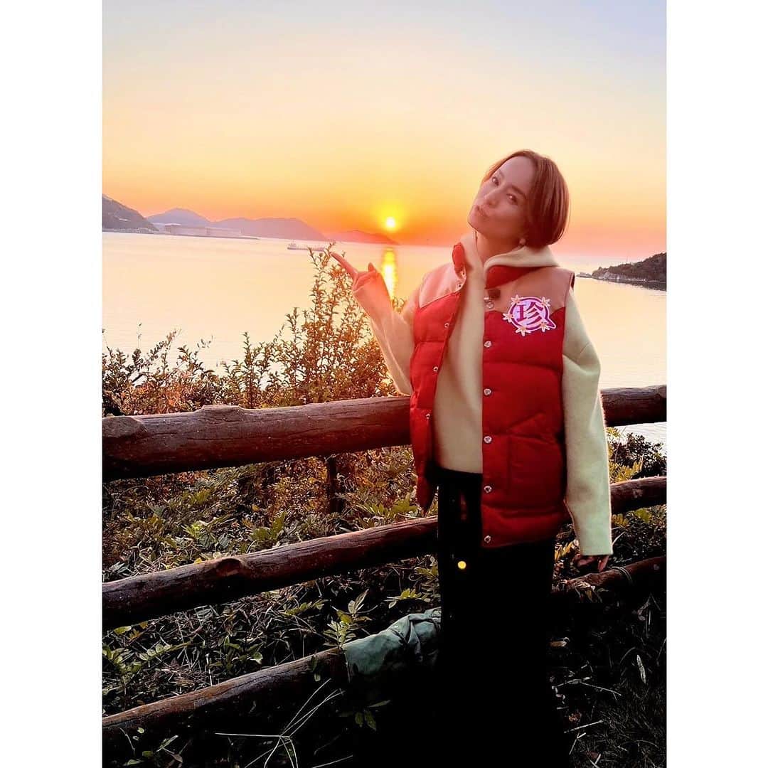 鈴木亜美さんのインスタグラム写真 - (鈴木亜美Instagram)「夕日がとっても綺麗でした🌅✨  #ナニコレ珍百景 #あみーゴ25周年」11月19日 20時04分 - amiamisuzuki
